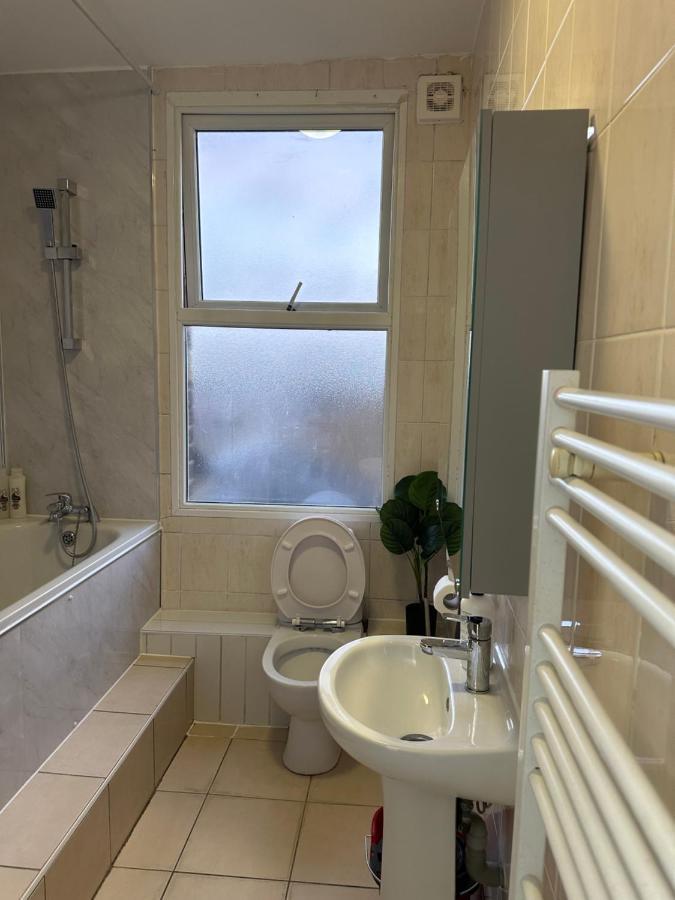 Beautiful Studio Apartment No4 Forest Road 伦敦 外观 照片