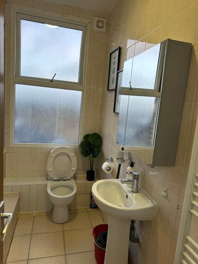 Beautiful Studio Apartment No4 Forest Road 伦敦 外观 照片
